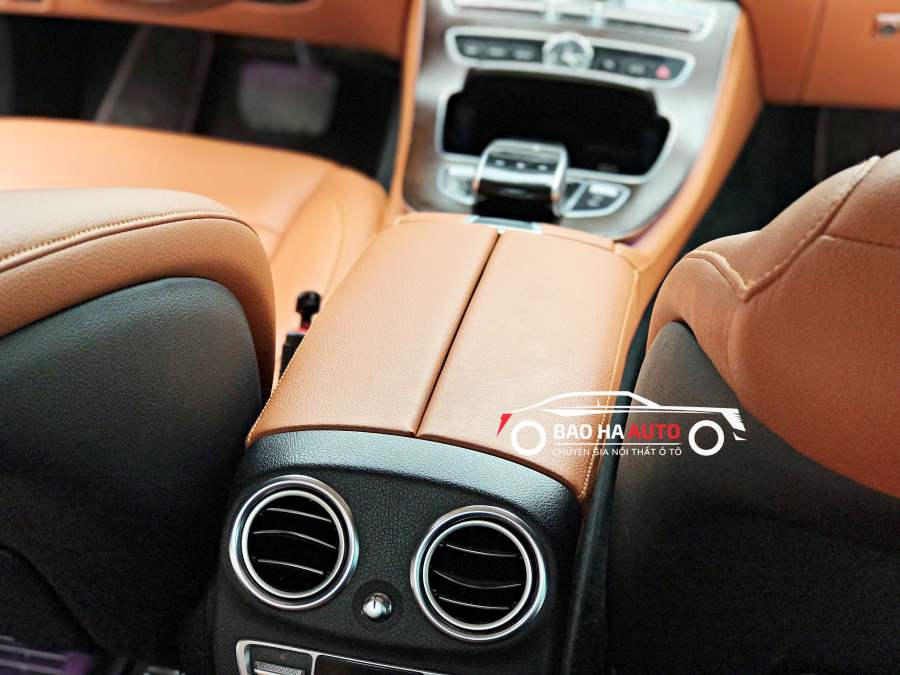boc-ghe-da-mercedes-benz-2 Bọc ghế da Mercedes-Benz. Lột xác tăng sang cho xe thêm đẳng cấp