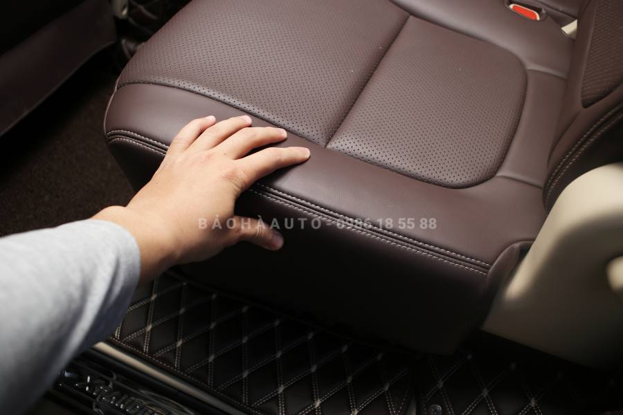 boc-ghe-da-mitsubishi-4-1 Bọc ghế da Mitsubishi. Bảng báo giá và các mẫu bọc ghế Mitsubishi