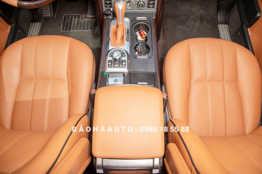 boc-ghe-da-range-rover-2 Bọc ghế da Range Rover. Đẳng cấp trên từng chuyển động