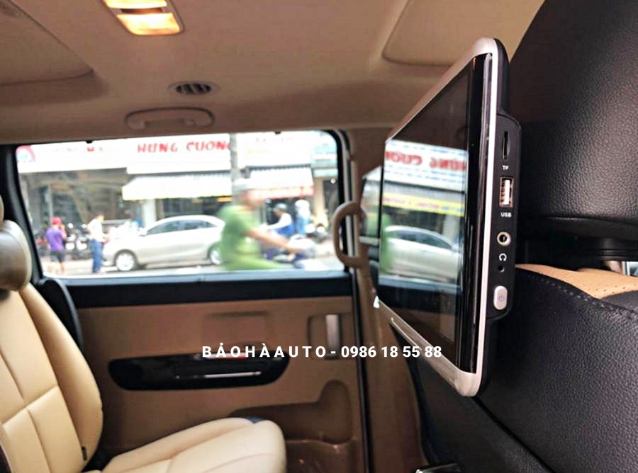man-hinh-goi-dau-o-to-2-1 Màn hình gối đầu ô tô Android. Lắp đặt dễ dàng. Báo giá chi tiết