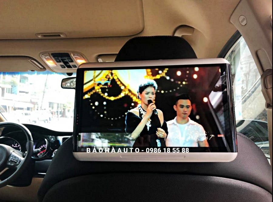 man-hinh-goi-dau-o-to-3 Màn hình gối đầu ô tô Android. Lắp đặt dễ dàng. Báo giá chi tiết